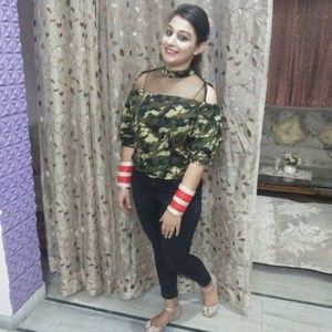 Meet your Posher, Pavleen